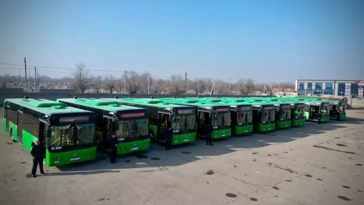 ГОРОДСКОЙ ПАССАЖИРСКИЙ ТРАНСПОРТ ТАРАЗА ПОПОЛНИЛСЯ 10 НОВЫМИ АВТОБУСАМИ «GOLDEN DRAGON»