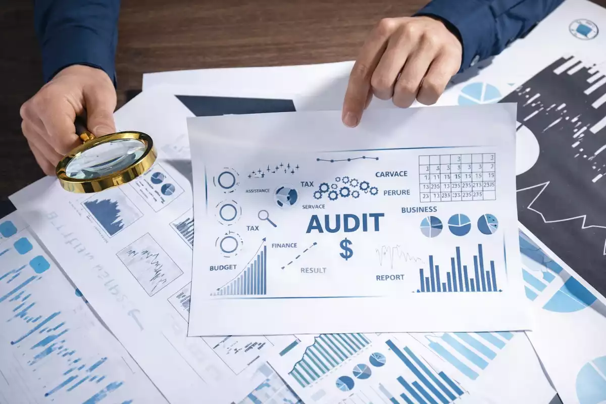 АУДИТОРЫ ВЫЯВИЛИ ФИНАНСОВЫЕ НАРУШЕНИЯ НА 5,6 МЛН ТЕНГЕ