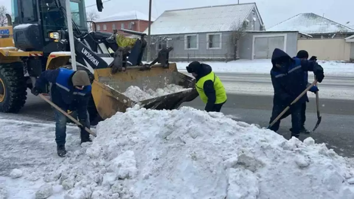 С ТЕРРИТОРИИ ОБЛАСТИ ВЫВЕЗЕНО БОЛЕЕ 5000 КУБОМЕТРОВ СНЕГА